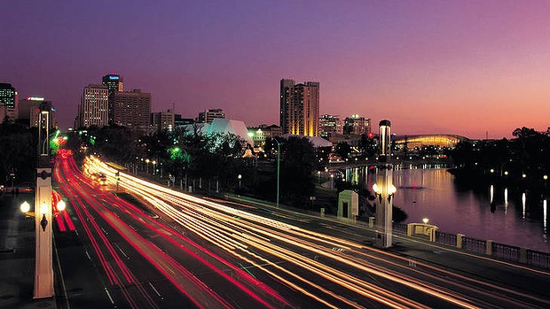 art-Adelaide-Skyline SMH